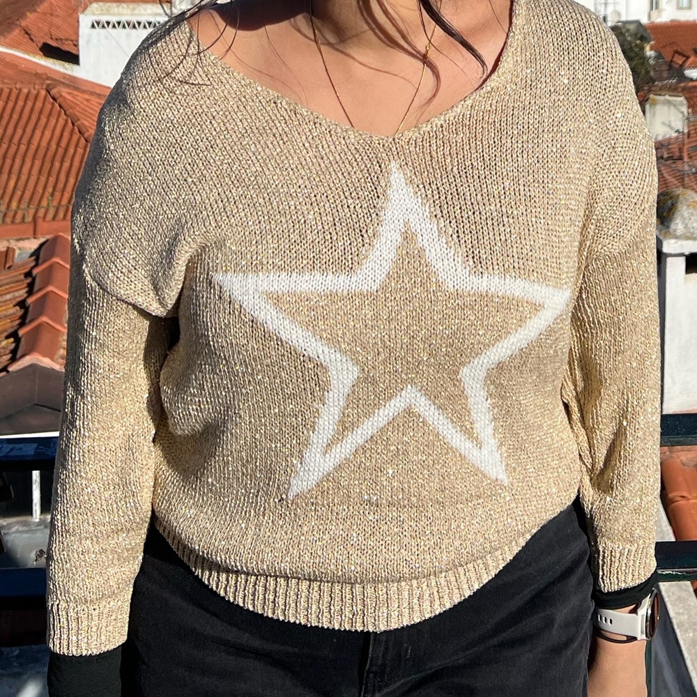 Metallic Gold V-Neck Star Sweater - Women